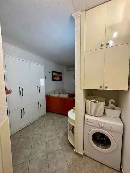 Cozy Apartment Near The Sea! Durres Albania