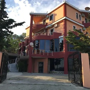 Moris Kryemëdhej